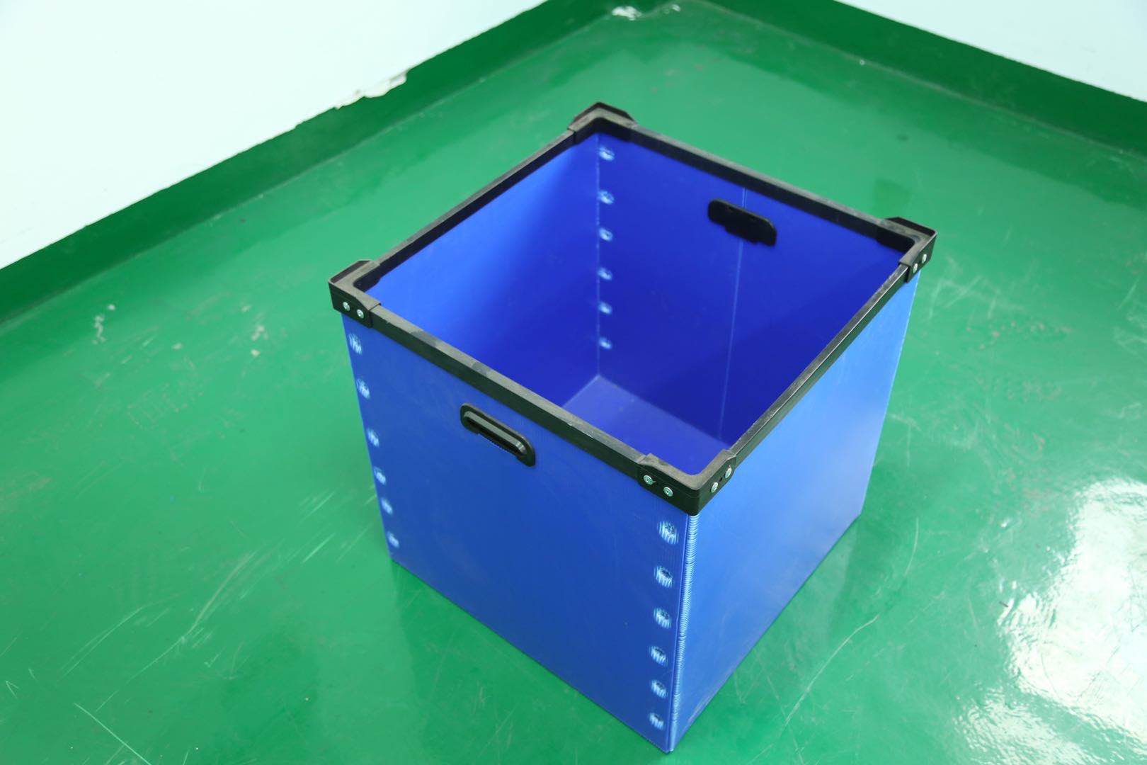 塑料周转箱-注塑周转箱
