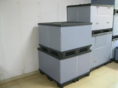 重载型塑料吸塑围板箱的优势